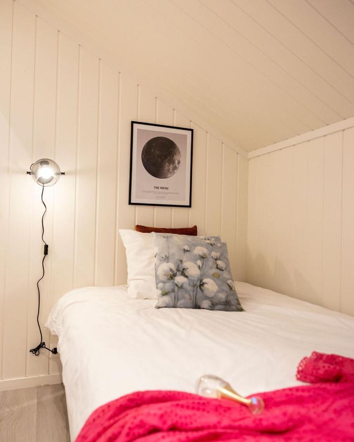 Lodge Vollsnes Hjelle