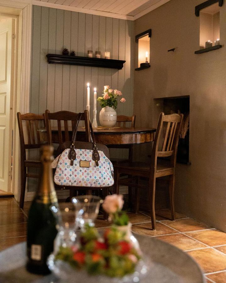 Vollsnes Lodge